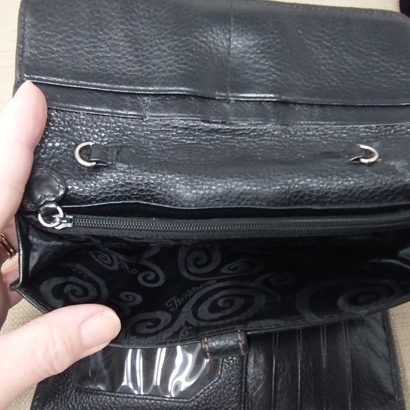 BRIGHTON BLACK PEBBLE LEATHER TRIFOLD WALLET - Picture 4 of 9